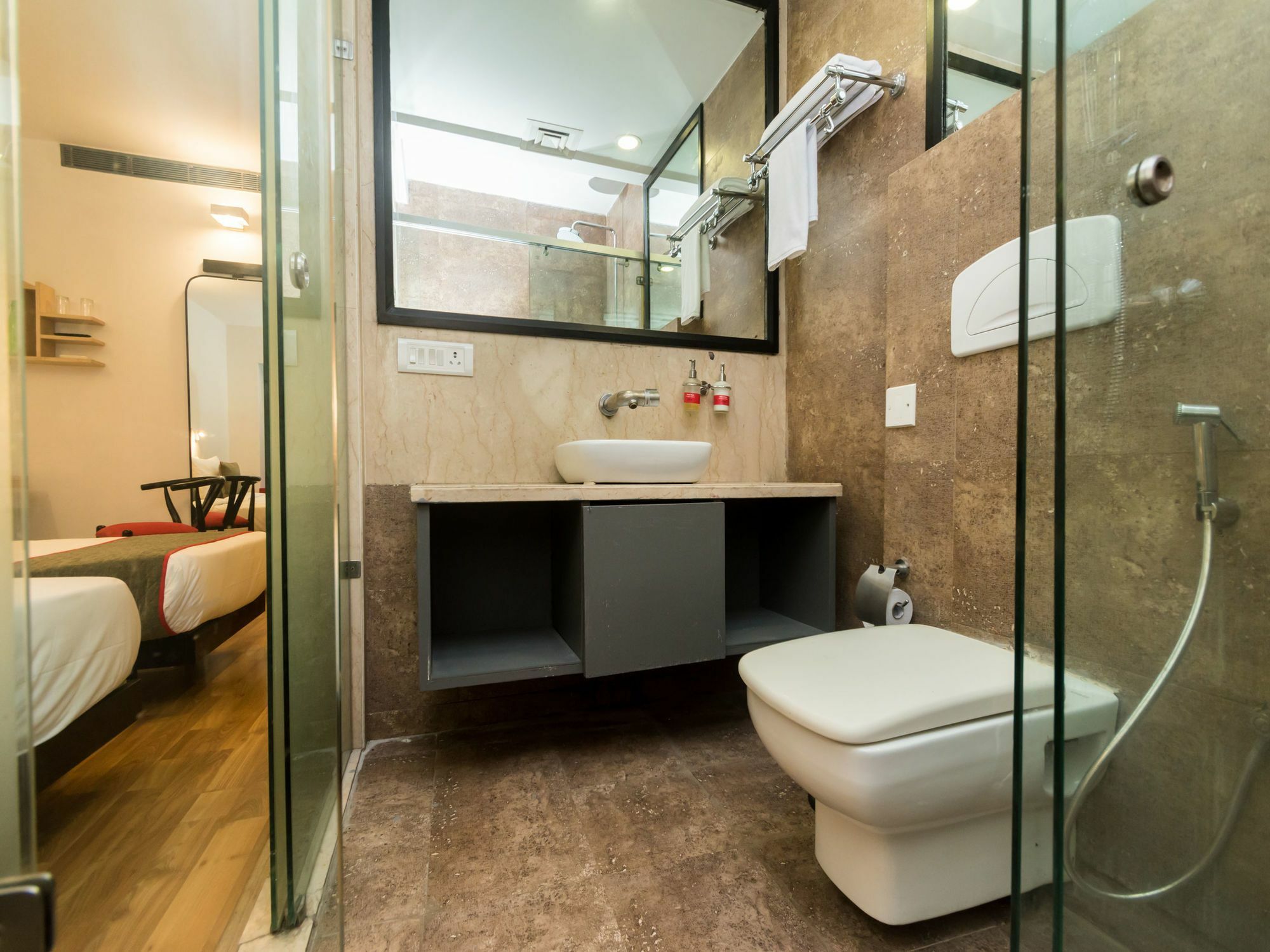Oyo Townhouse 11 Esplanade Hotel Kolkata Luaran gambar